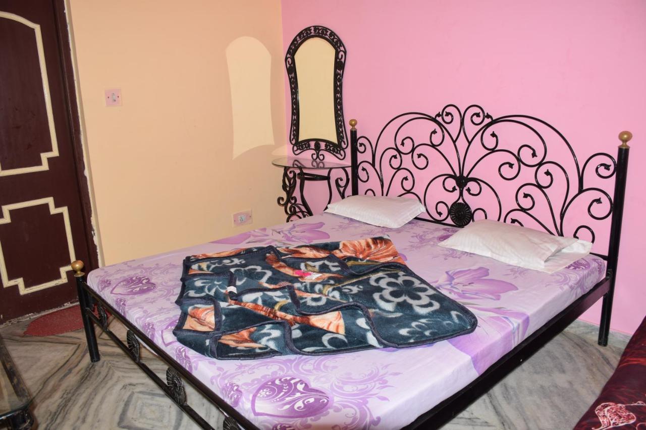 Hotel Deep Valley Mount Abu Eksteriør bilde