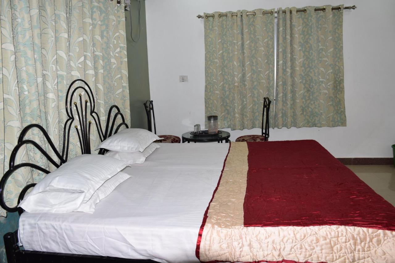 Hotel Deep Valley Mount Abu Eksteriør bilde
